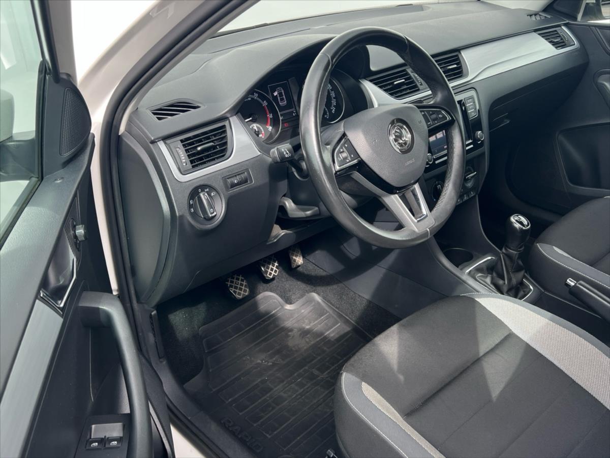 Škoda Rapid