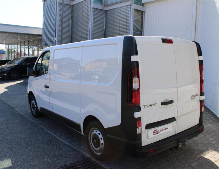 Renault Trafic 4
