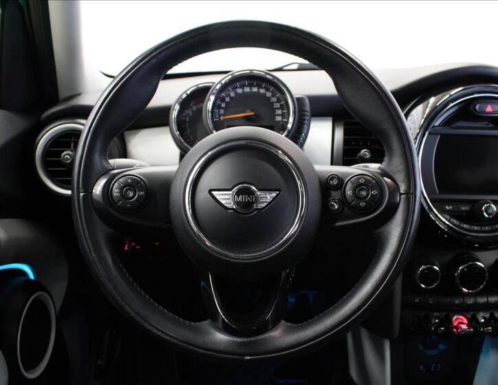 Mini Cooper 19