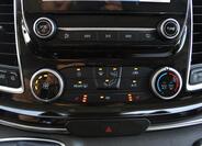Ford Tourneo Custom 21