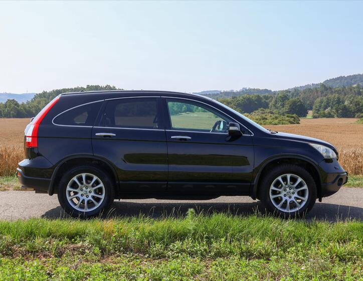 Honda CR-V 8