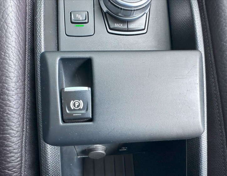 BMW i3 32