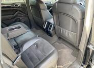 Porsche Cayenne 20