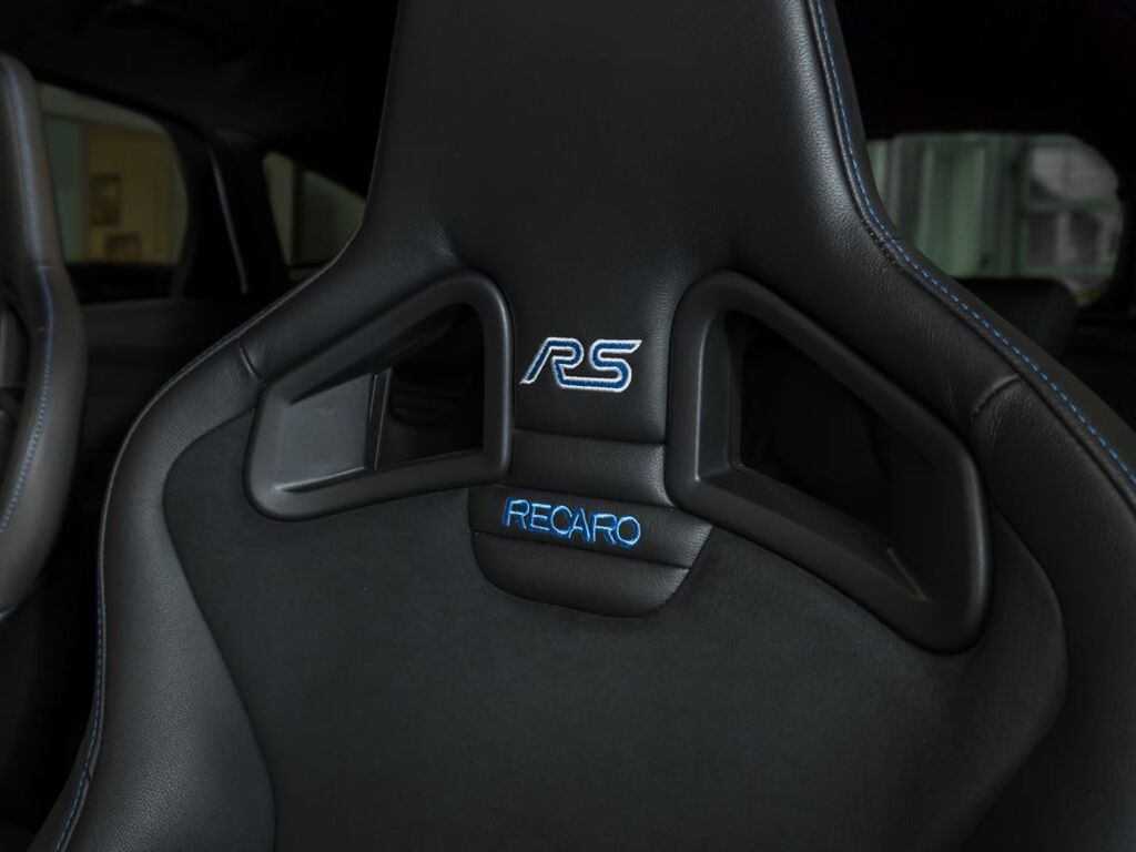 Ford Focus 9