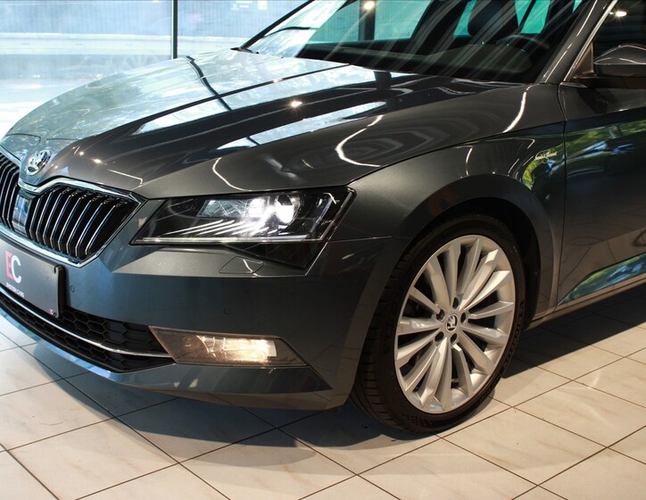 Škoda Superb 7