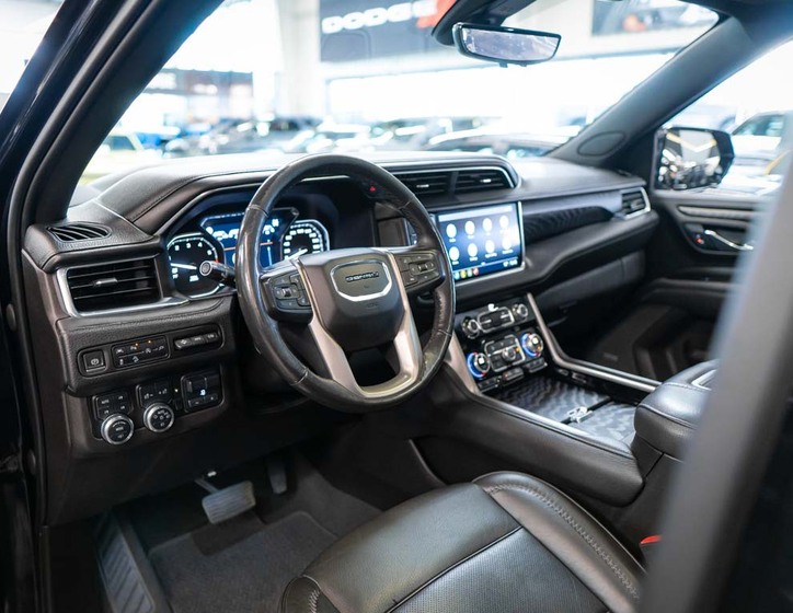 GMC Yukon 16