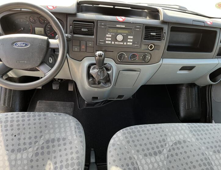 Ford Transit 12