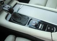 Volvo XC90 18