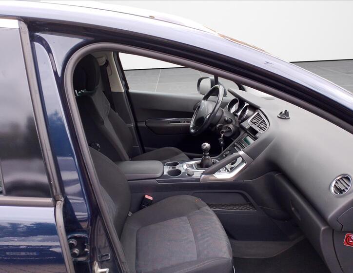 Peugeot 3008 18
