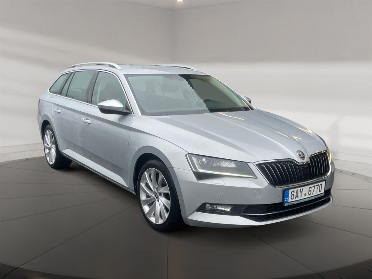 Škoda Superb