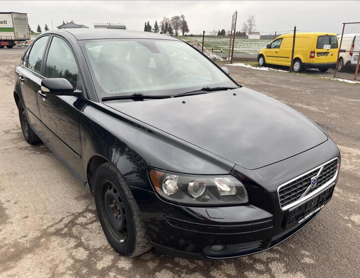 Volvo S40 4