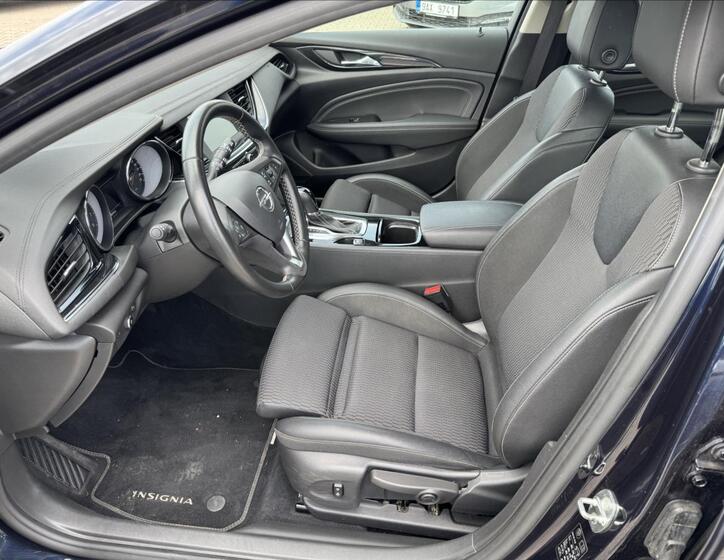 Opel Insignia 10
