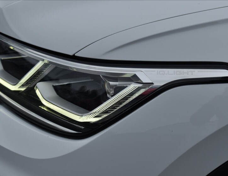 Volkswagen Tiguan 5