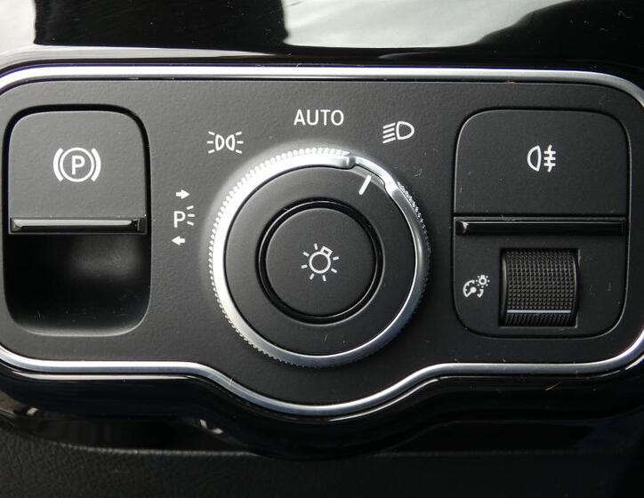 Mercedes-Benz Třídy A 10