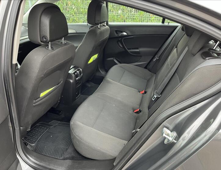 Opel Insignia 13