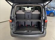 Volkswagen Multivan 33