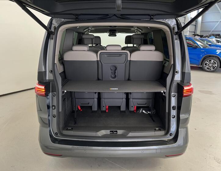 Volkswagen Multivan 33
