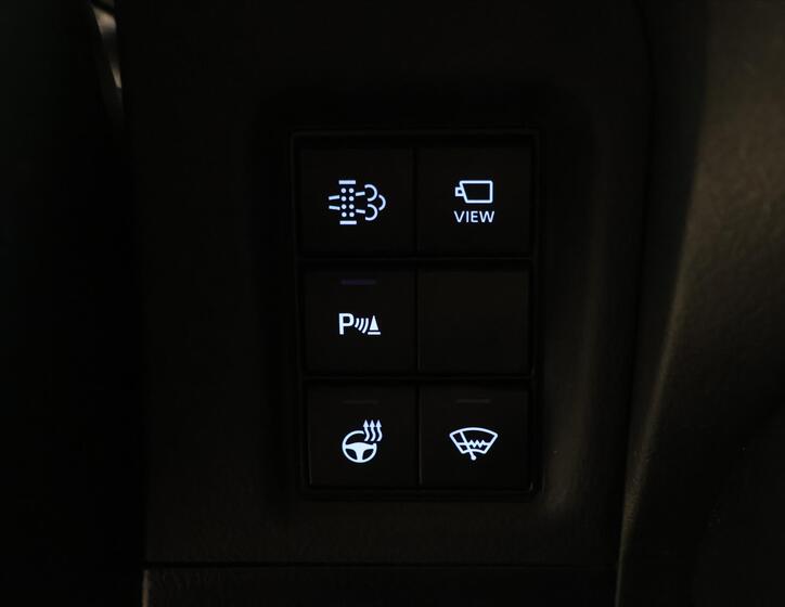 Toyota Land Cruiser 25