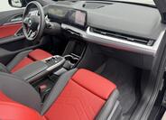 BMW iX1 9