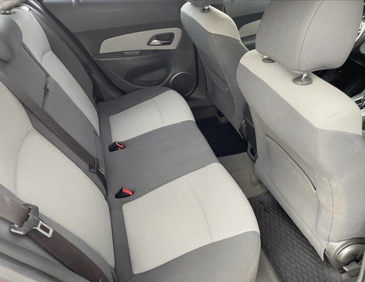 Chevrolet Cruze 21