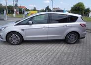 Ford S-MAX 5