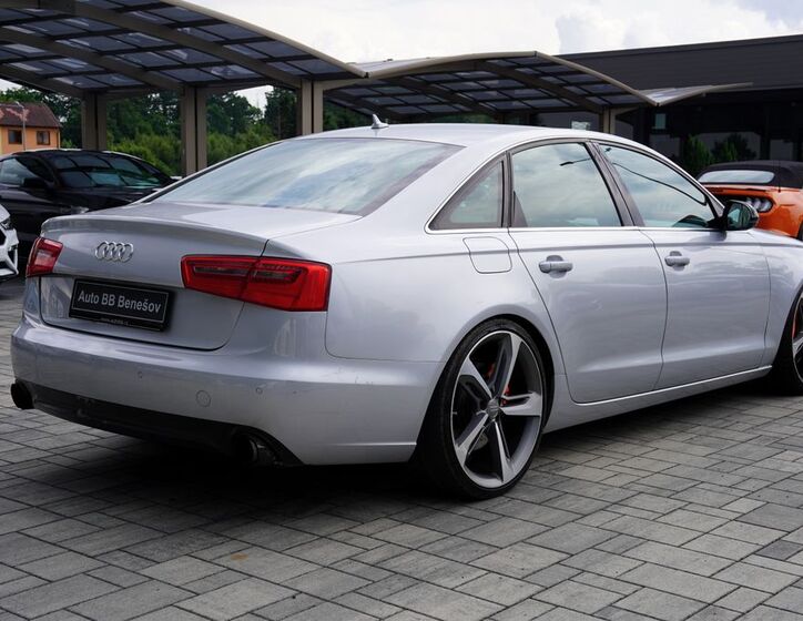 Audi A6 6