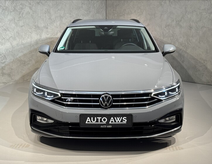 Volkswagen Passat 2