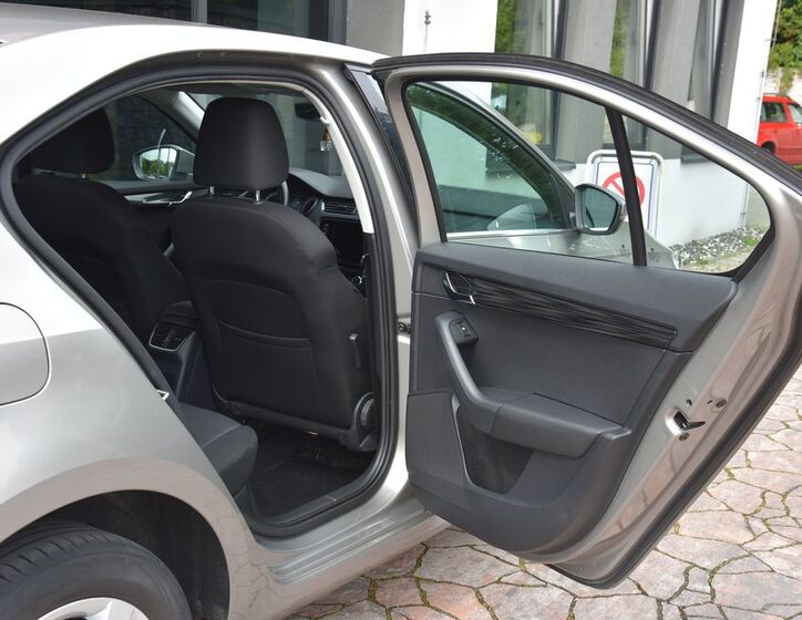 Škoda Octavia 21