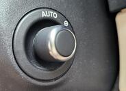 Jaguar XF 22