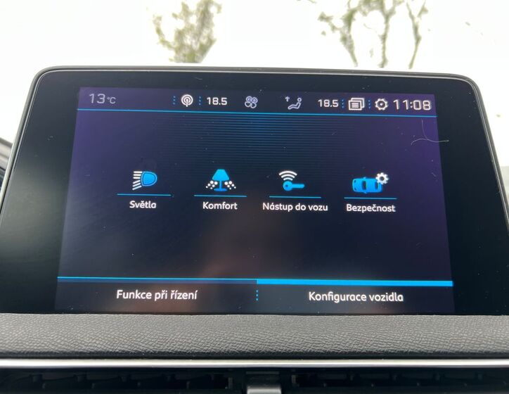 Peugeot 3008 18