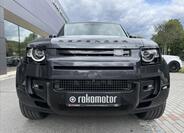 Land Rover Defender 4