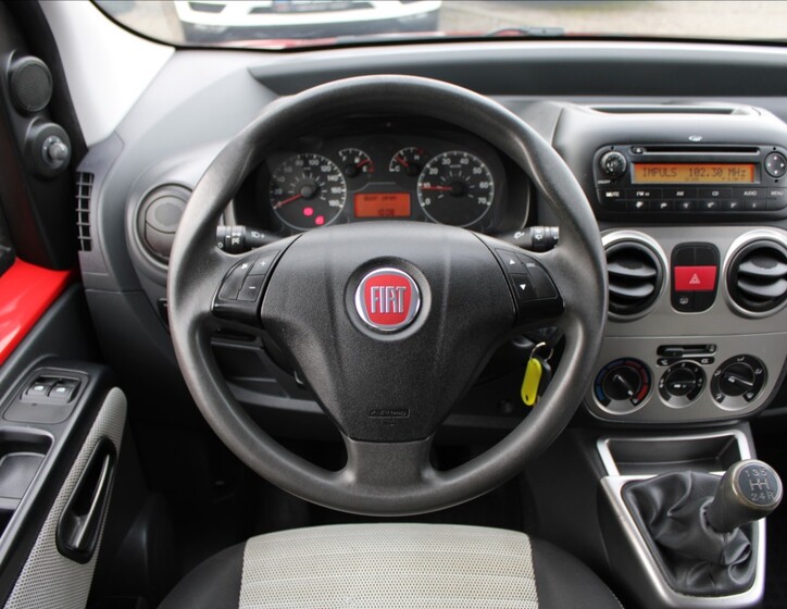 Fiat Qubo 10