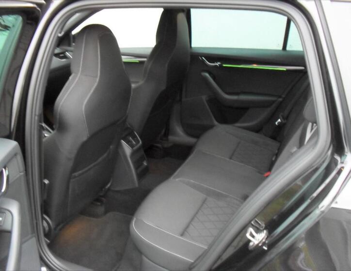 Škoda Octavia 14