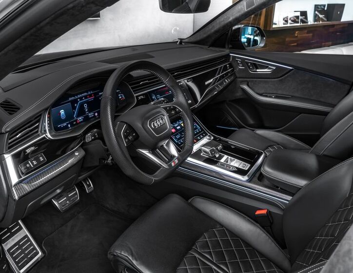 Audi SQ8 15