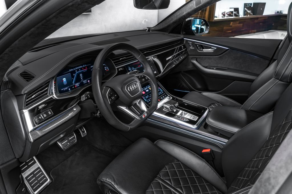 Audi SQ8