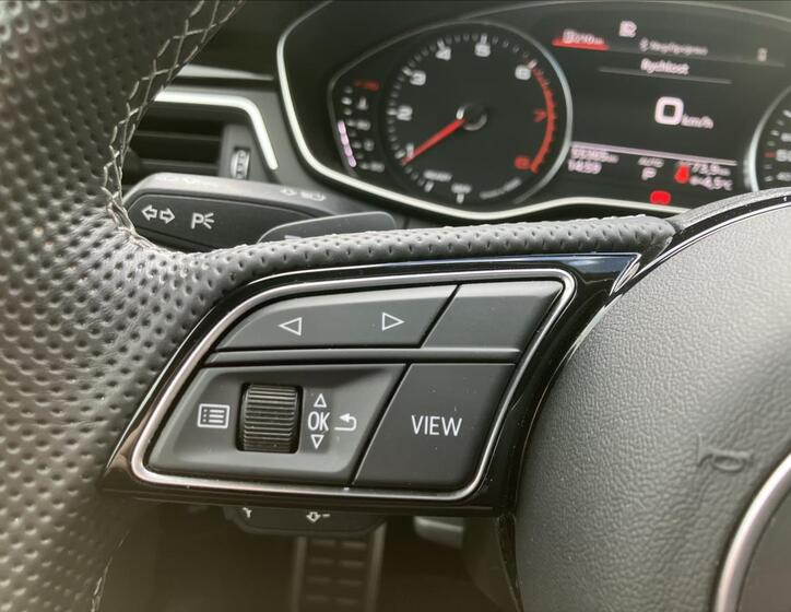 Audi A4 14
