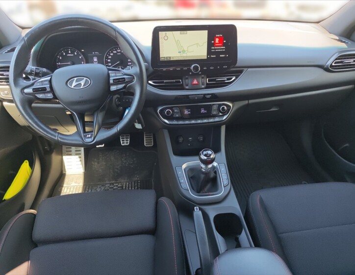 Hyundai i30 8