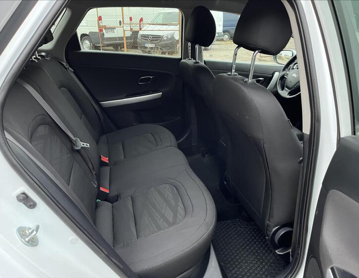 KIA Ceed 12