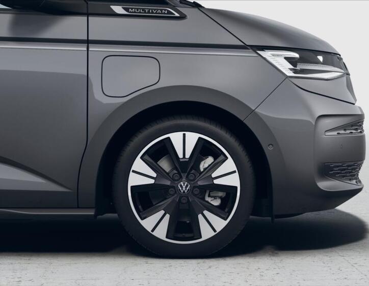 Volkswagen Multivan 2