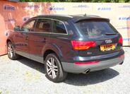 Audi Q7 5