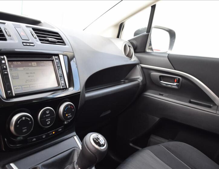 Mazda 5 46