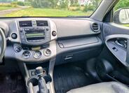 Toyota RAV4 23