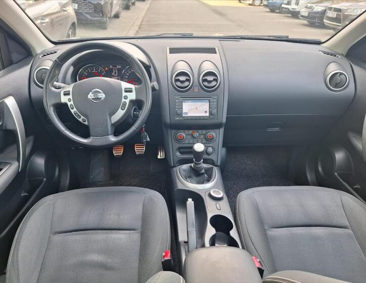 Nissan Qashqai 7