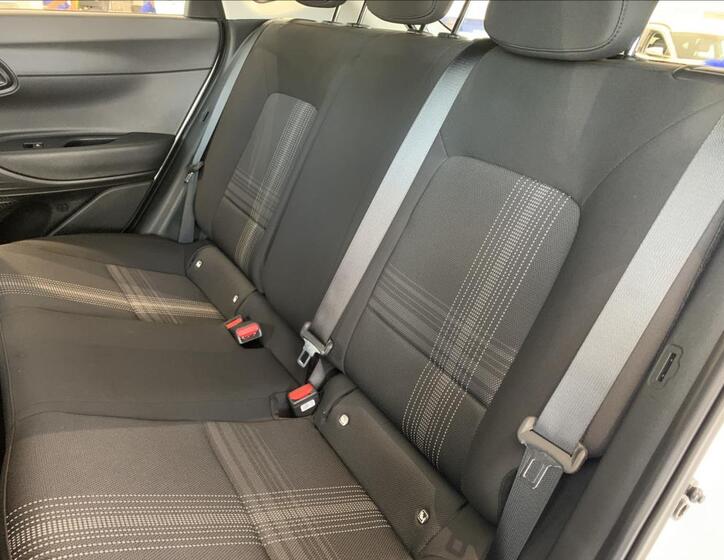 Hyundai i20 12