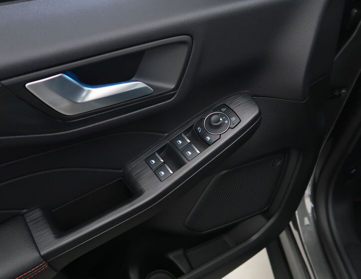 Ford Kuga 13