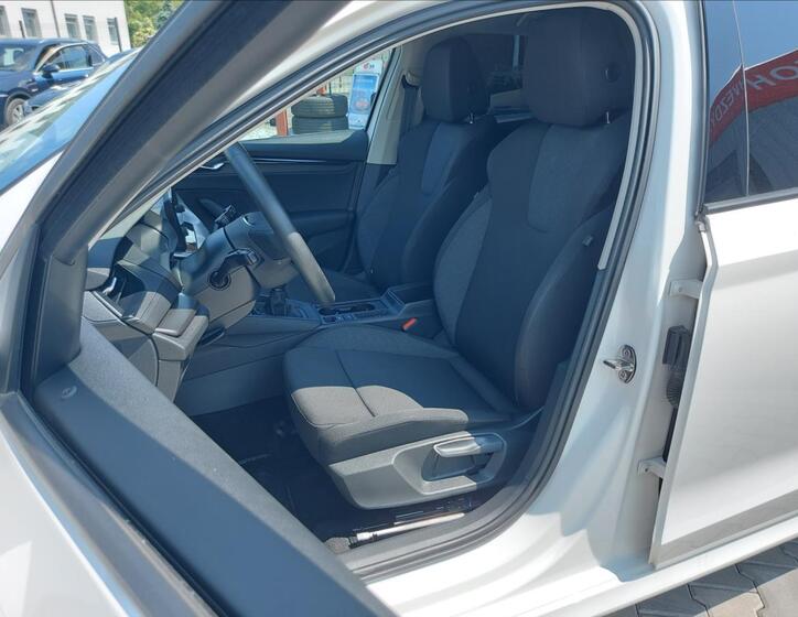 Škoda Octavia 11