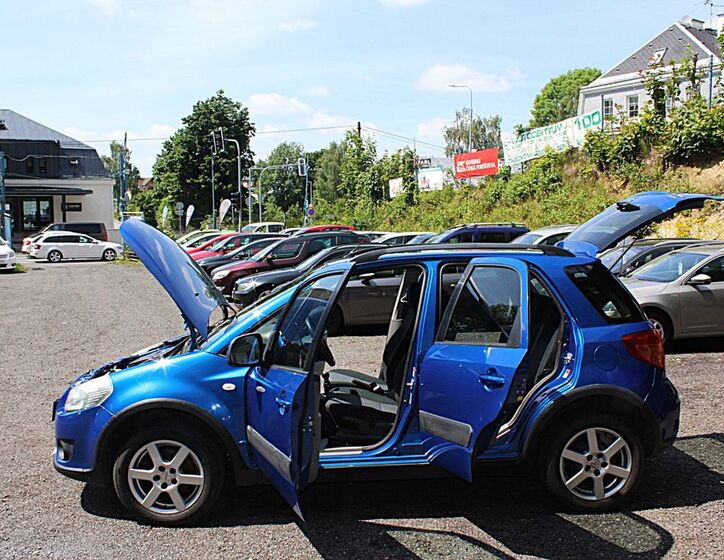 Suzuki SX4 31