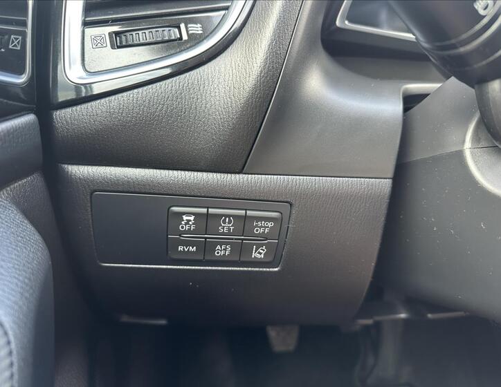 Mazda 3 20