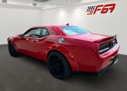 Dodge Challenger 4