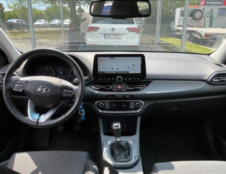 Hyundai i30 5